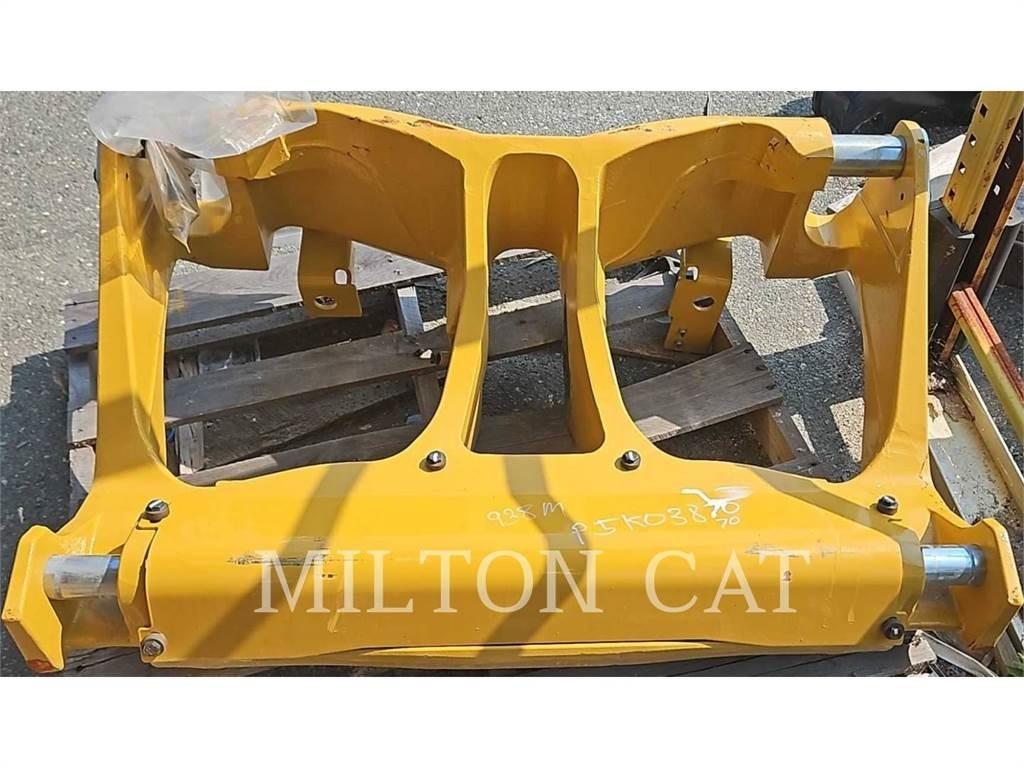 CAT 938M ISO COUPLER Quick connectors