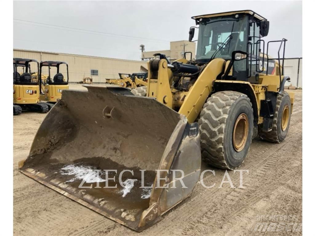 CAT 950M Wheel loaders