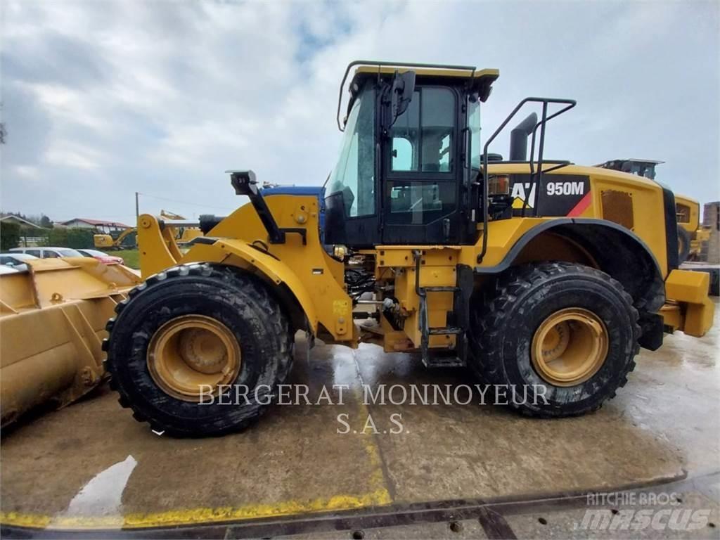 CAT 950M Wheel loaders