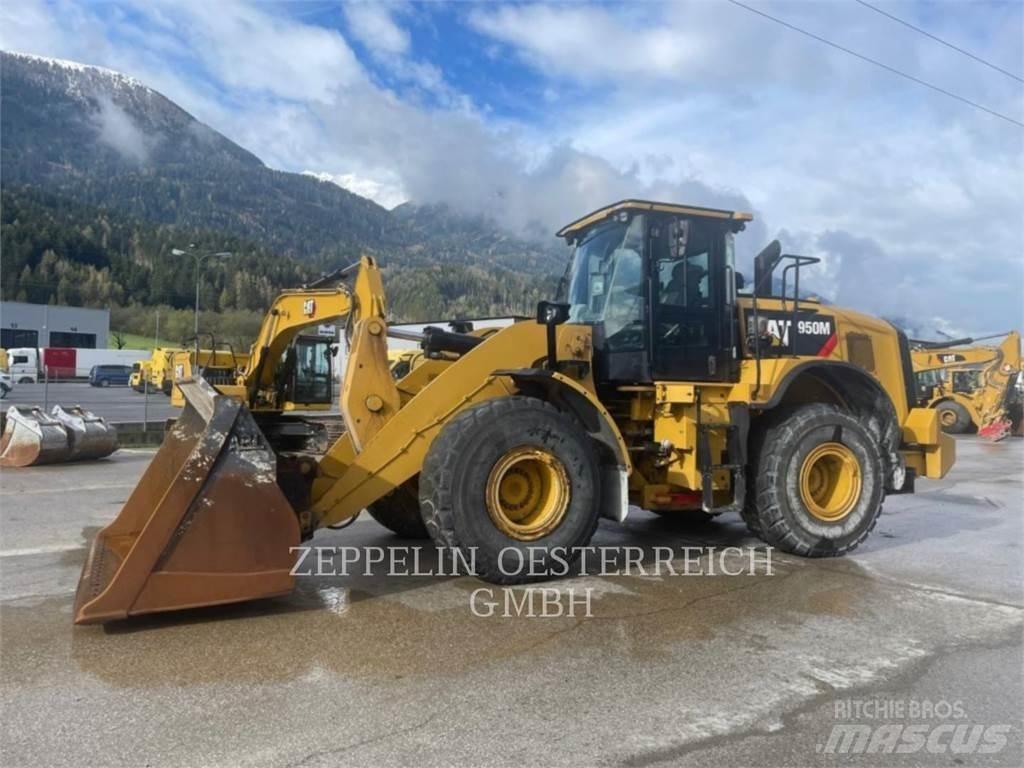 CAT 950M Wheel loaders