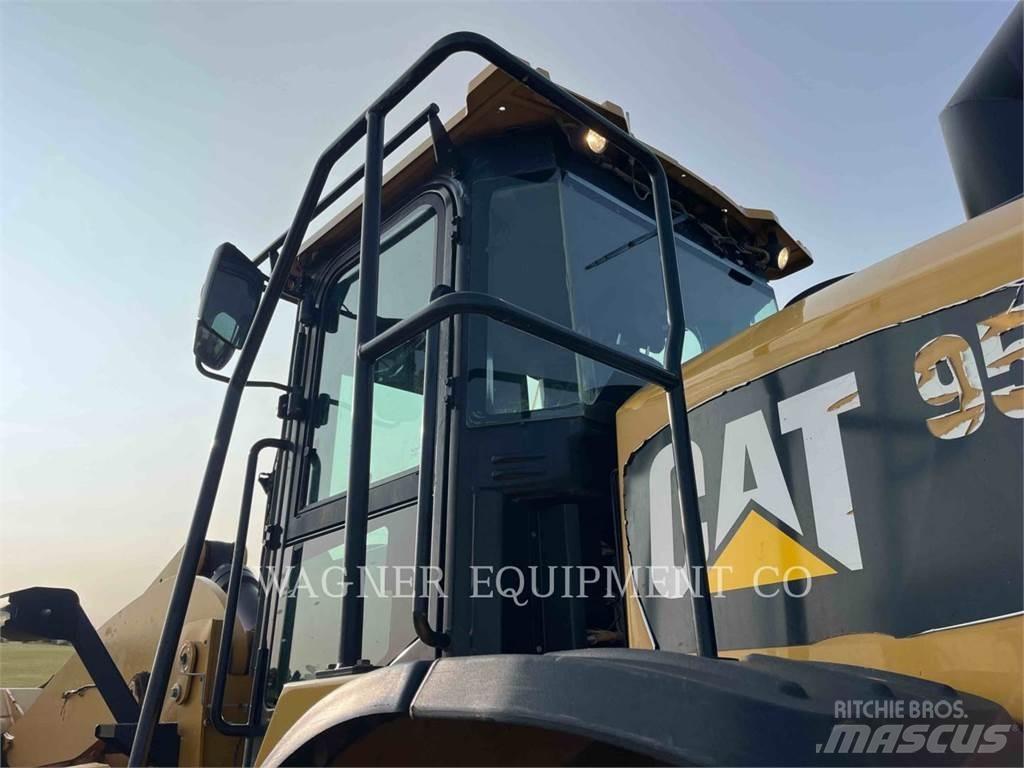 CAT 950M Wheel loaders