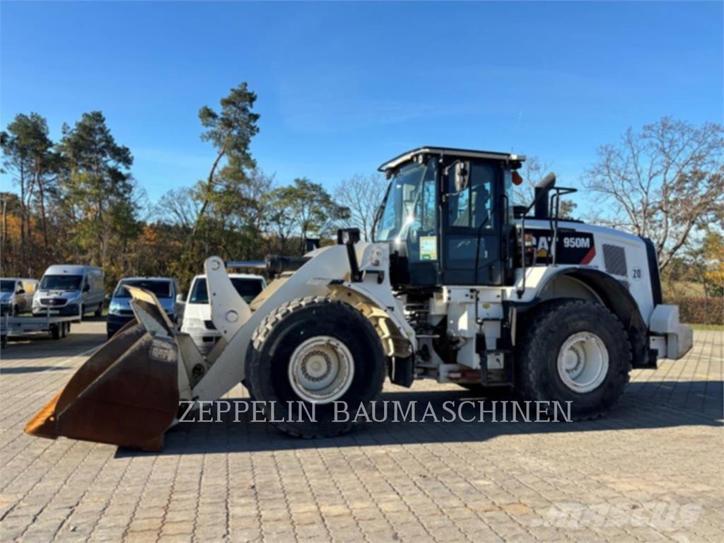 CAT 950M Wheel loaders