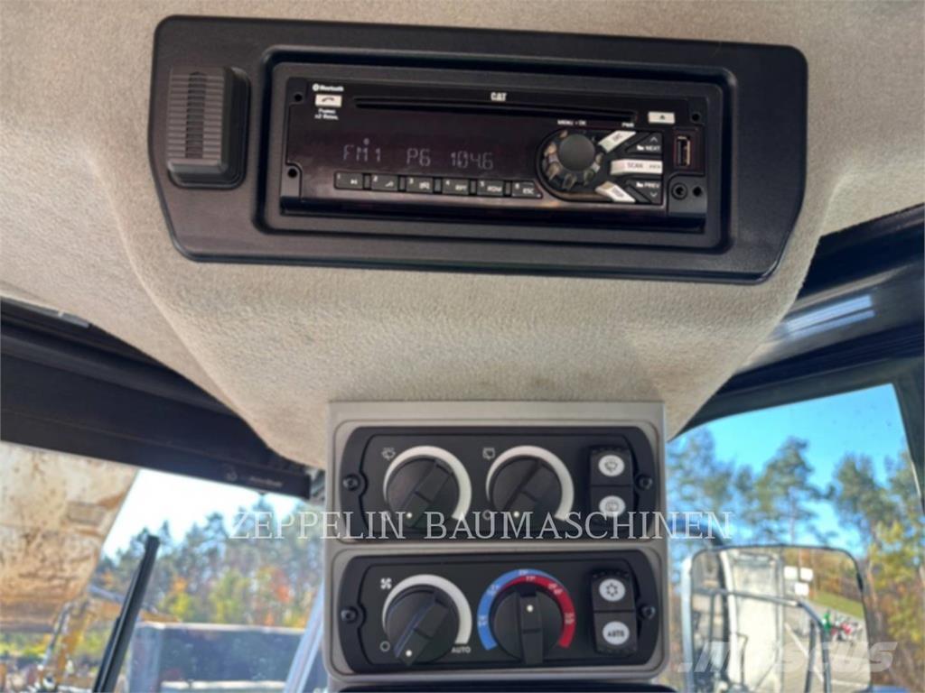 CAT 950M Wheel loaders