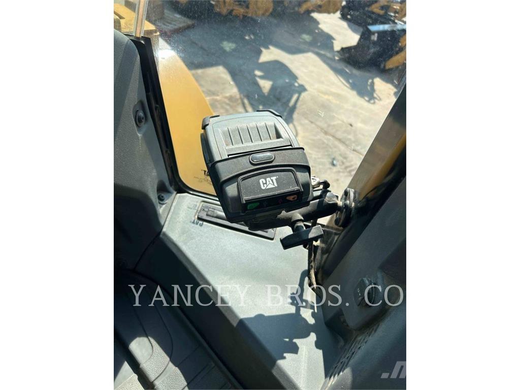 CAT 950M Wheel loaders