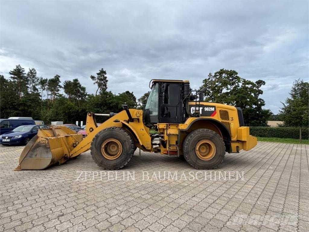 CAT 962M Wheel loaders