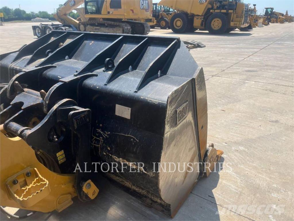 CAT 963-12 Crawler loaders