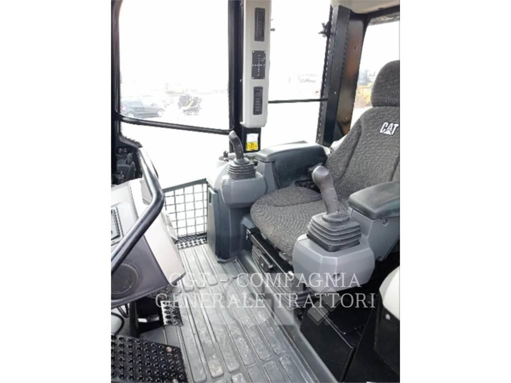 CAT 963K Crawler loaders