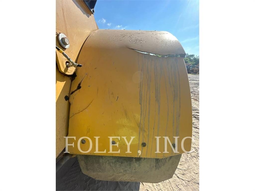 CAT 966M Wheel loaders