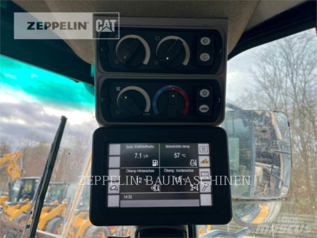 CAT 966M Wheel loaders
