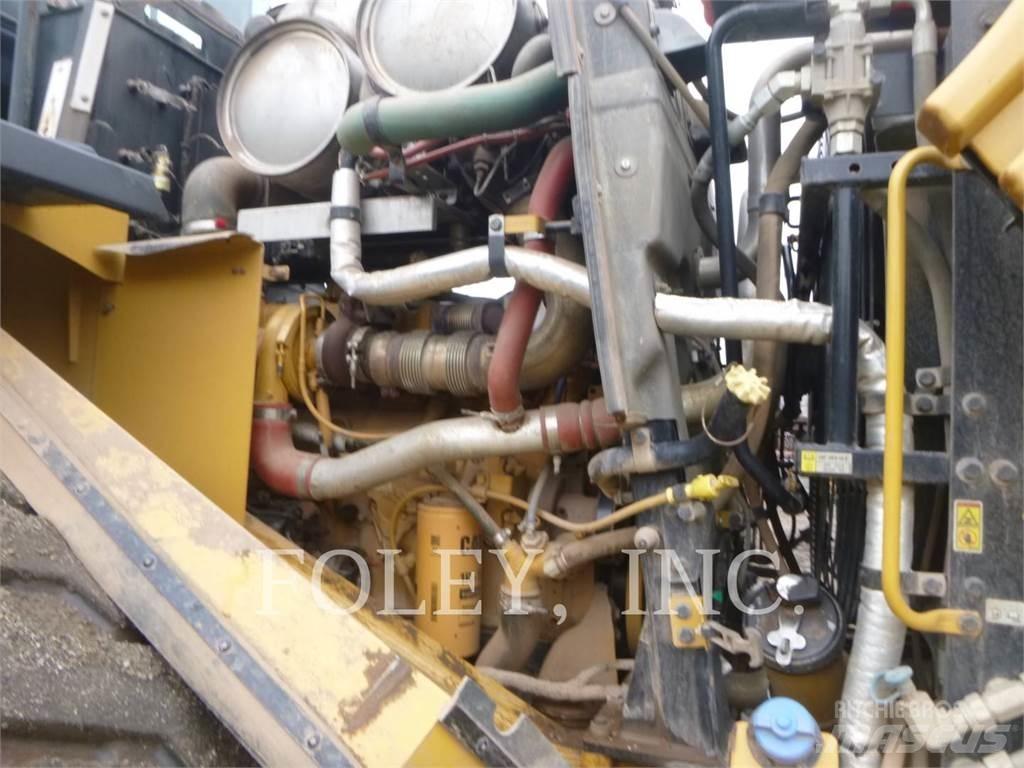 CAT 966M Wheel loaders