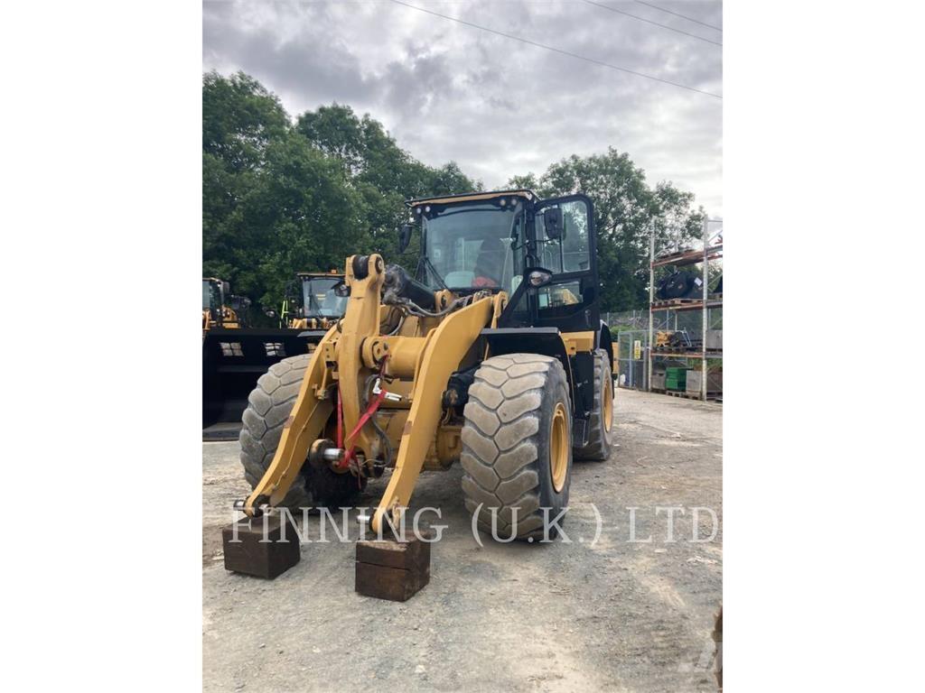 CAT 966M Wheel loaders