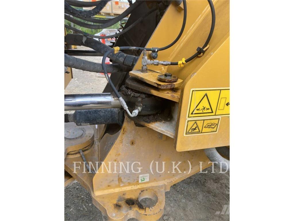 CAT 966M Wheel loaders