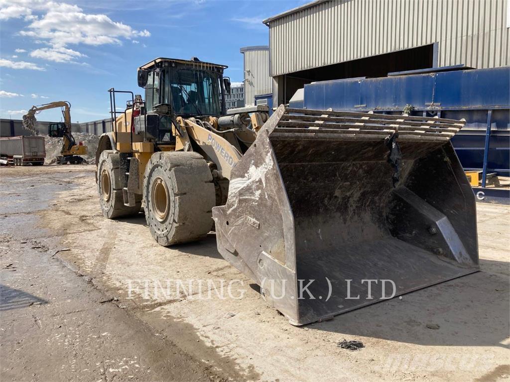 CAT 966M HL Wheel loaders