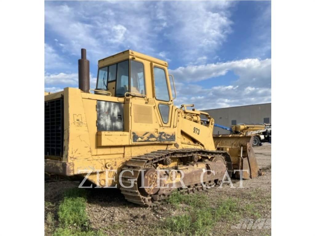 CAT 973 Crawler loaders