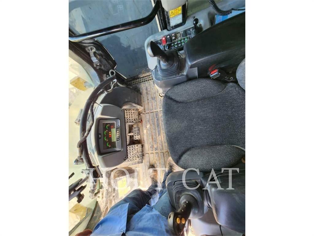 CAT 973K Crawler loaders
