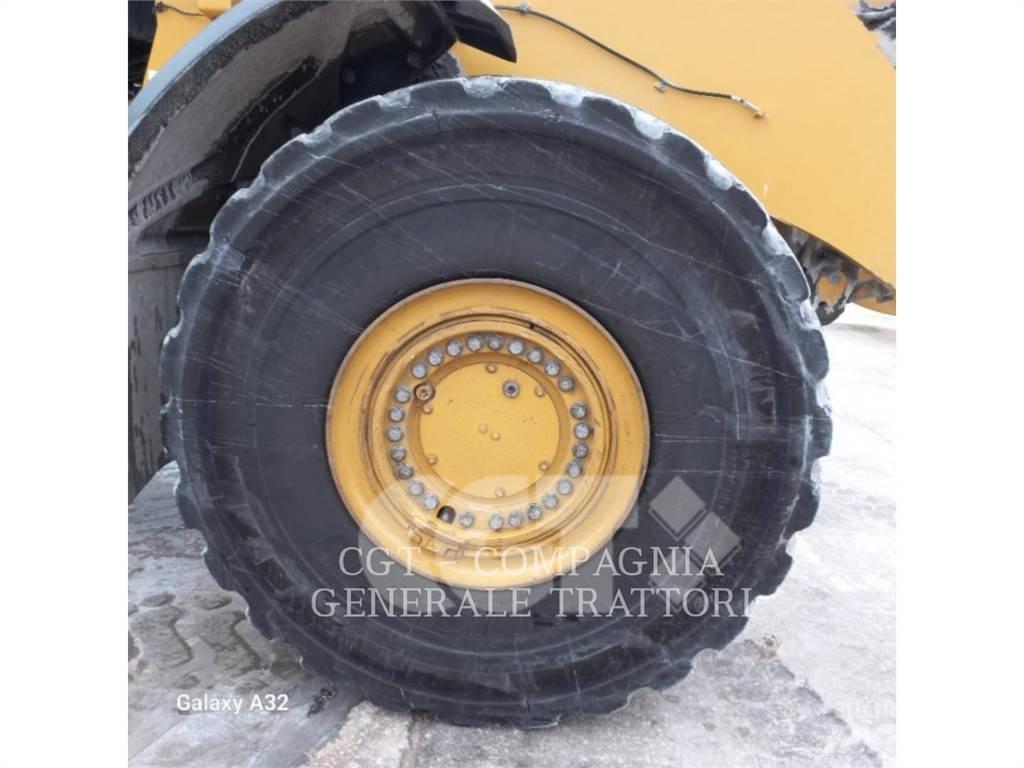 CAT 980M Wheel loaders