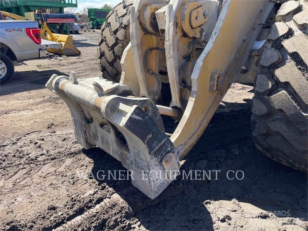 CAT 980M Wheel loaders
