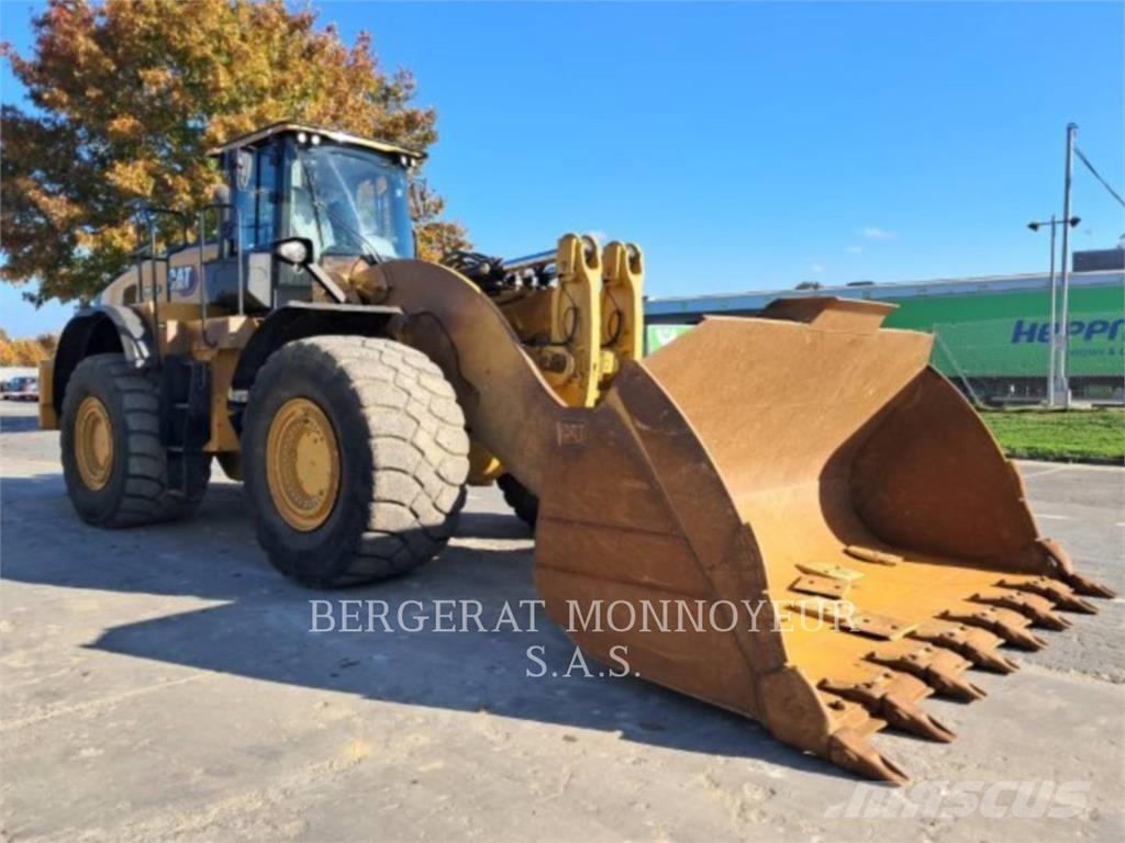 CAT 982M Wheel loaders