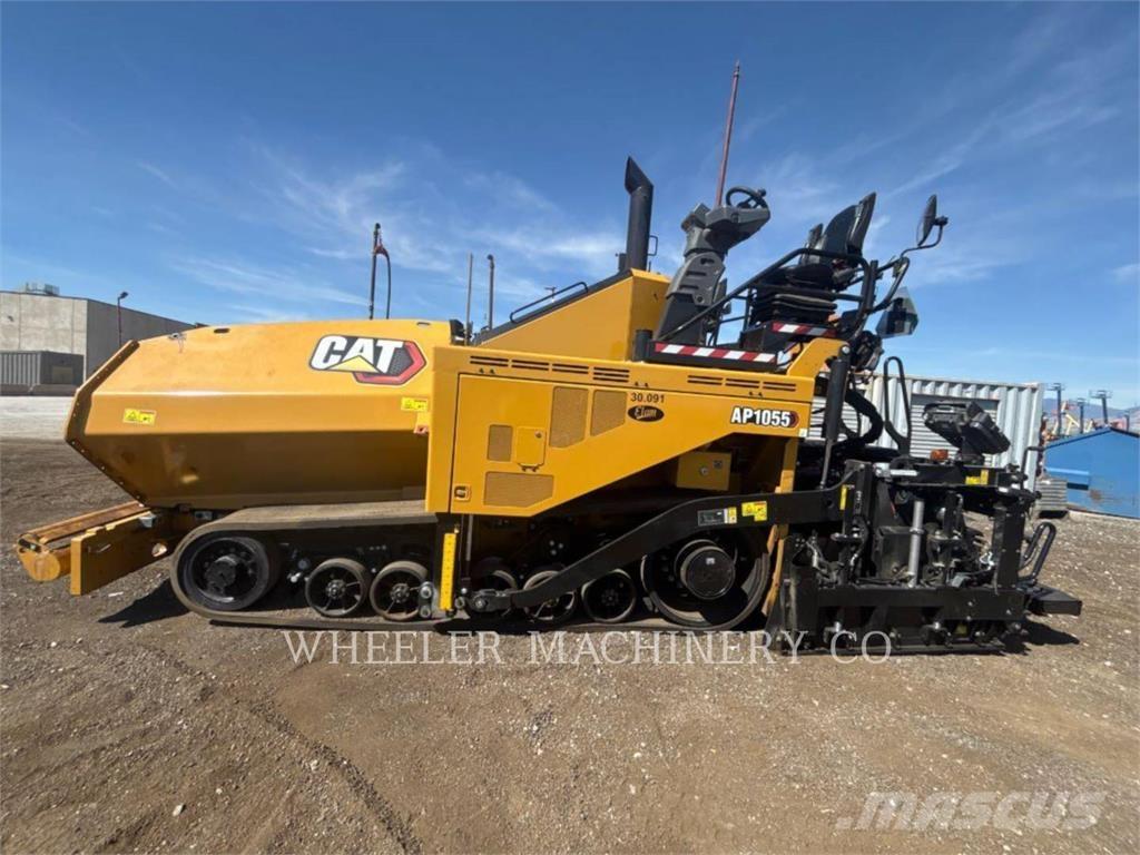 CAT AP1055 Asphalt pavers