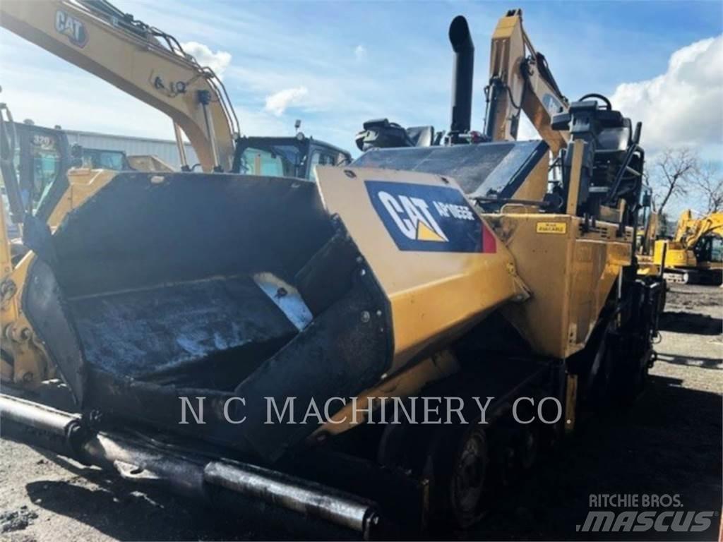 CAT AP1055F Asphalt pavers