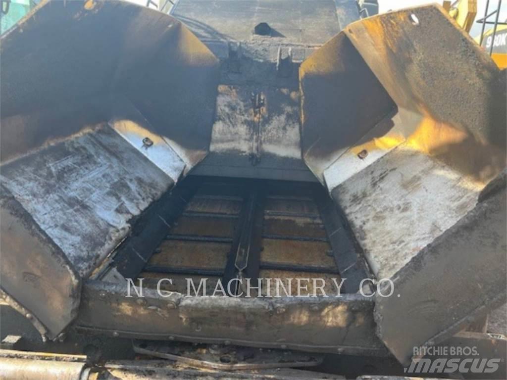 CAT AP1055F Asphalt pavers