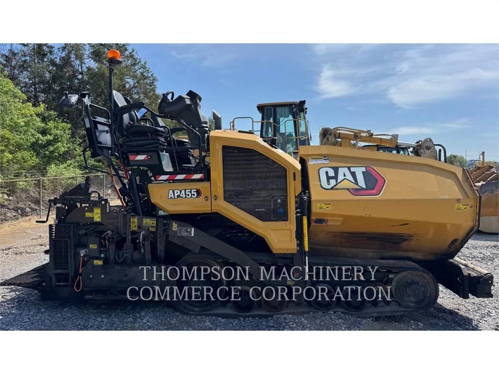 CAT AP45507 Asphalt pavers