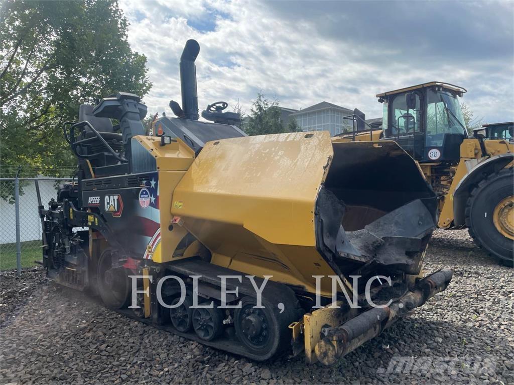 CAT AP555F Asphalt pavers