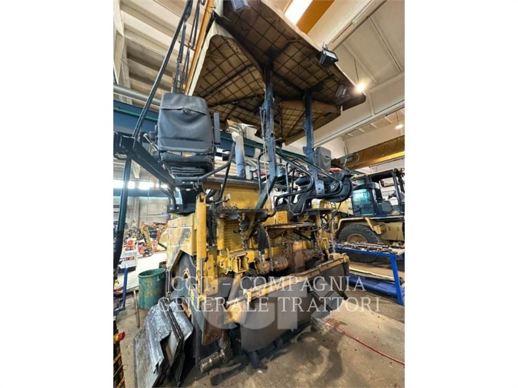 CAT AP600D Asphalt pavers