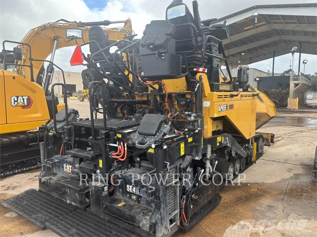 CAT AP655 Asphalt recycling