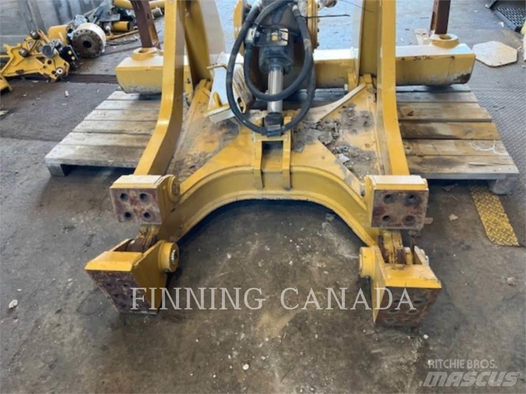 CAT ATTACHMENTS D6T Scarifiers