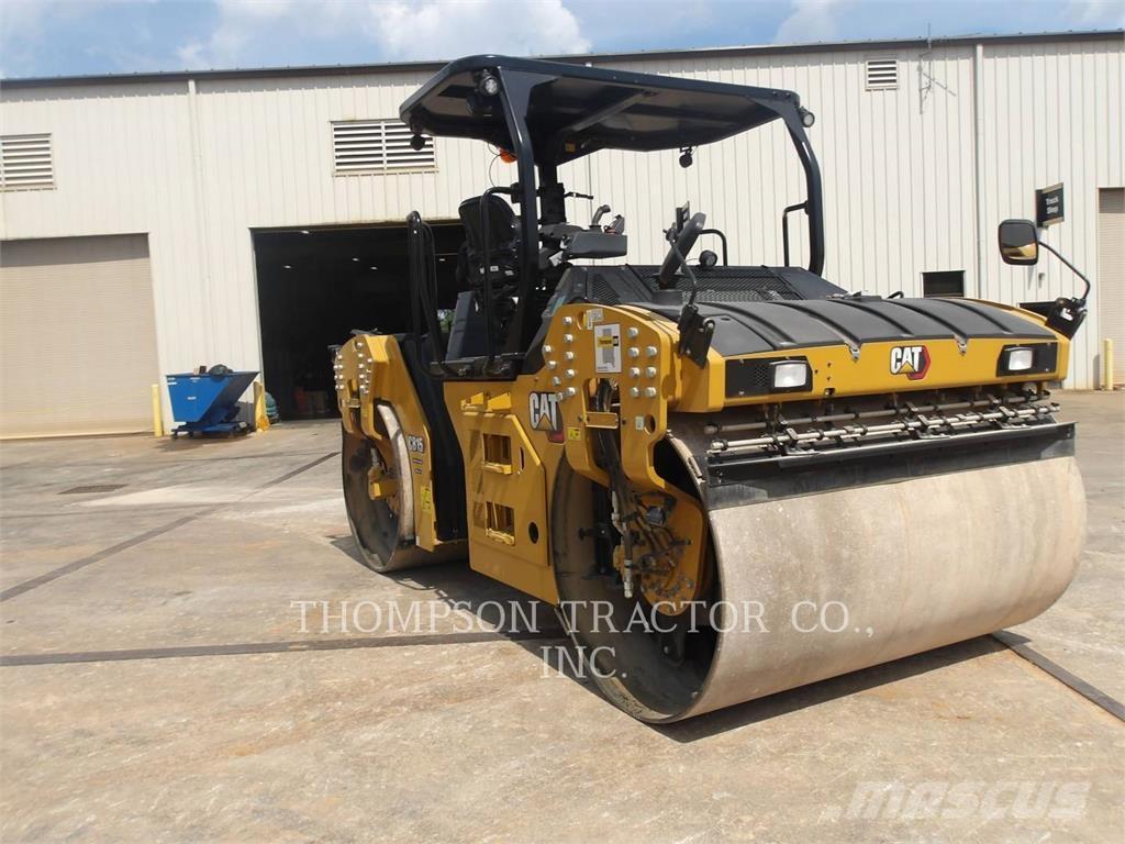CAT CB 15 Twin drum rollers