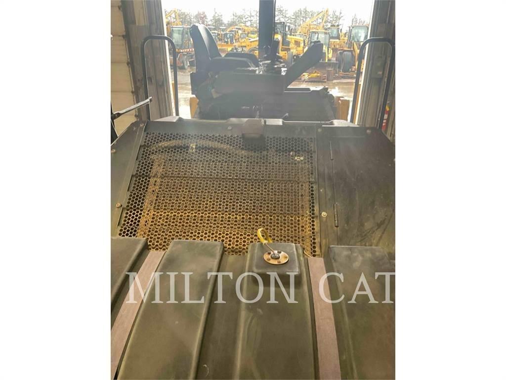 CAT CB10 Soil compactors