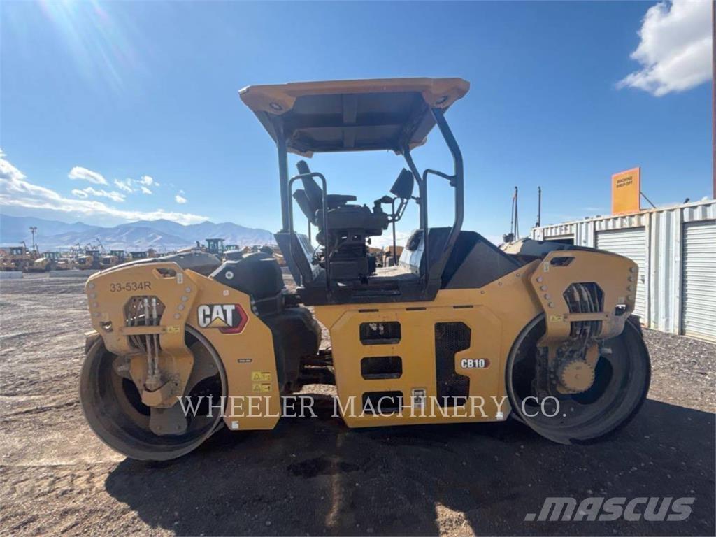 CAT CB10 Twin drum rollers