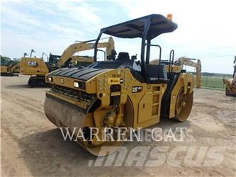 CAT CB13 Asphalt pavers
