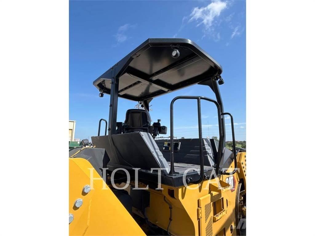 CAT CB13 Single drum rollers