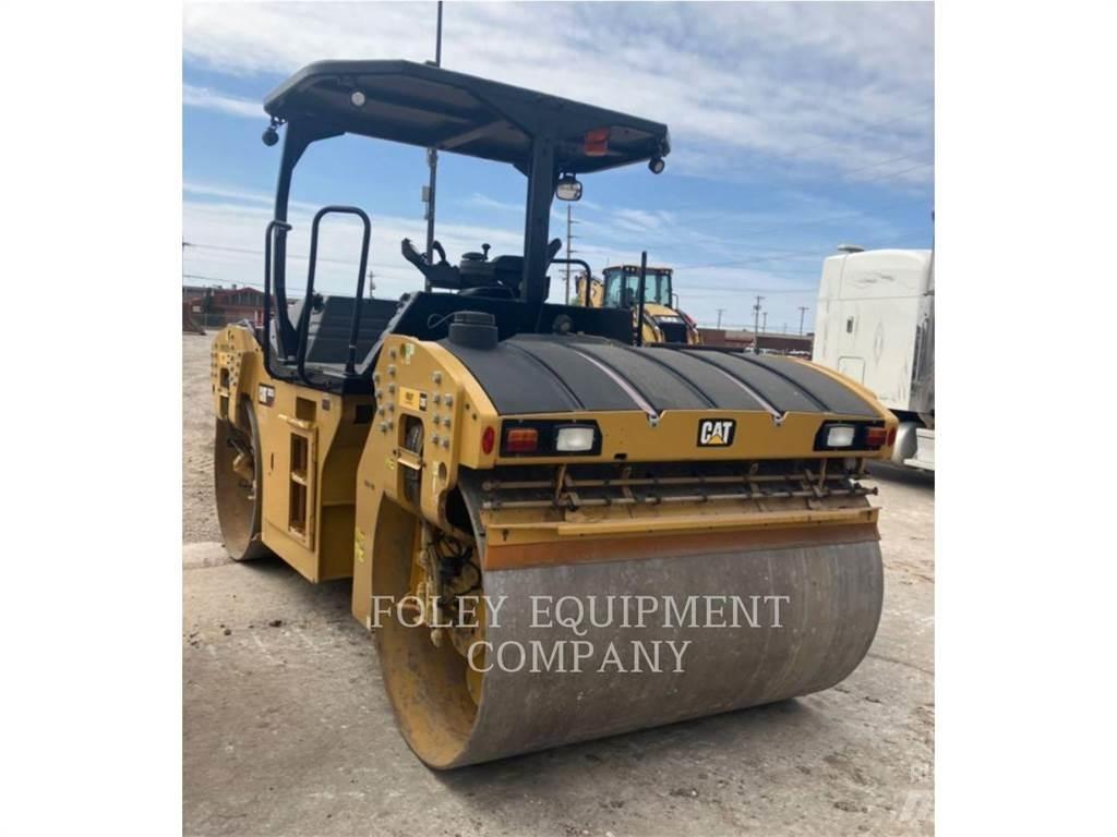 CAT CB13-01 Soil compactors