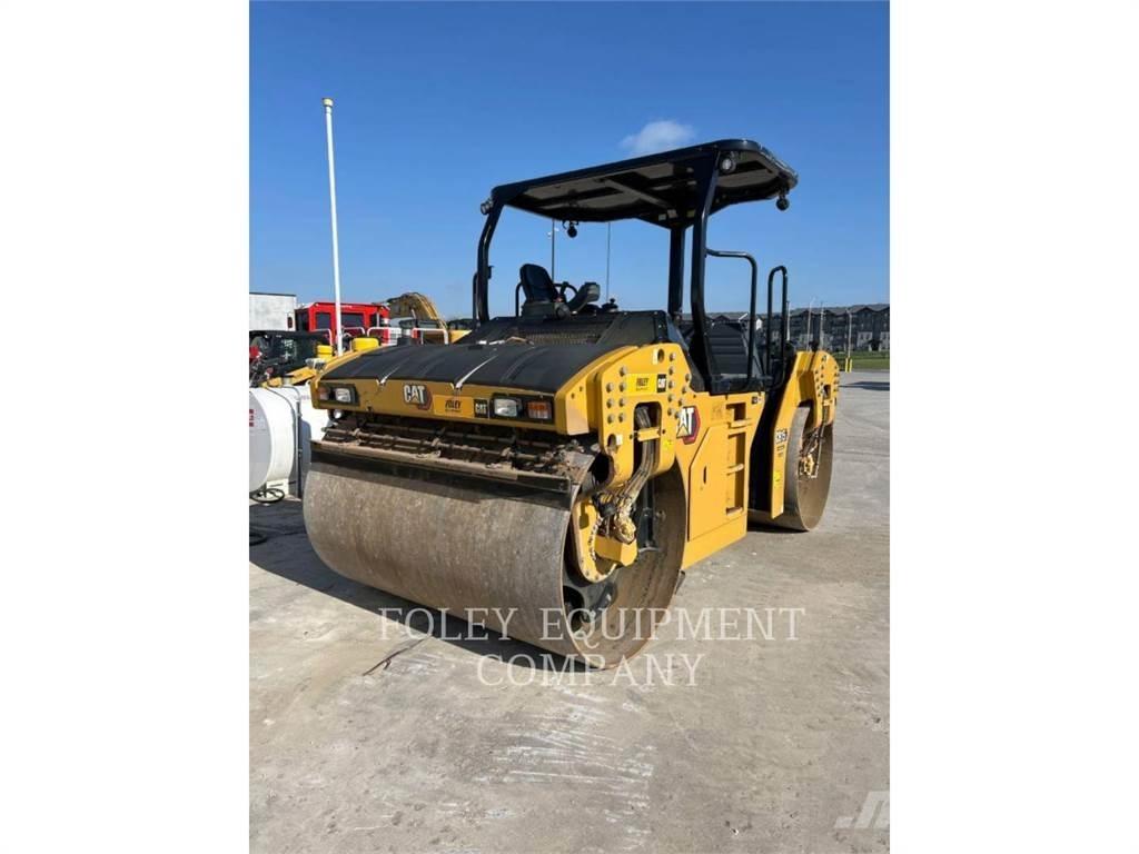 CAT CB15 Soil compactors