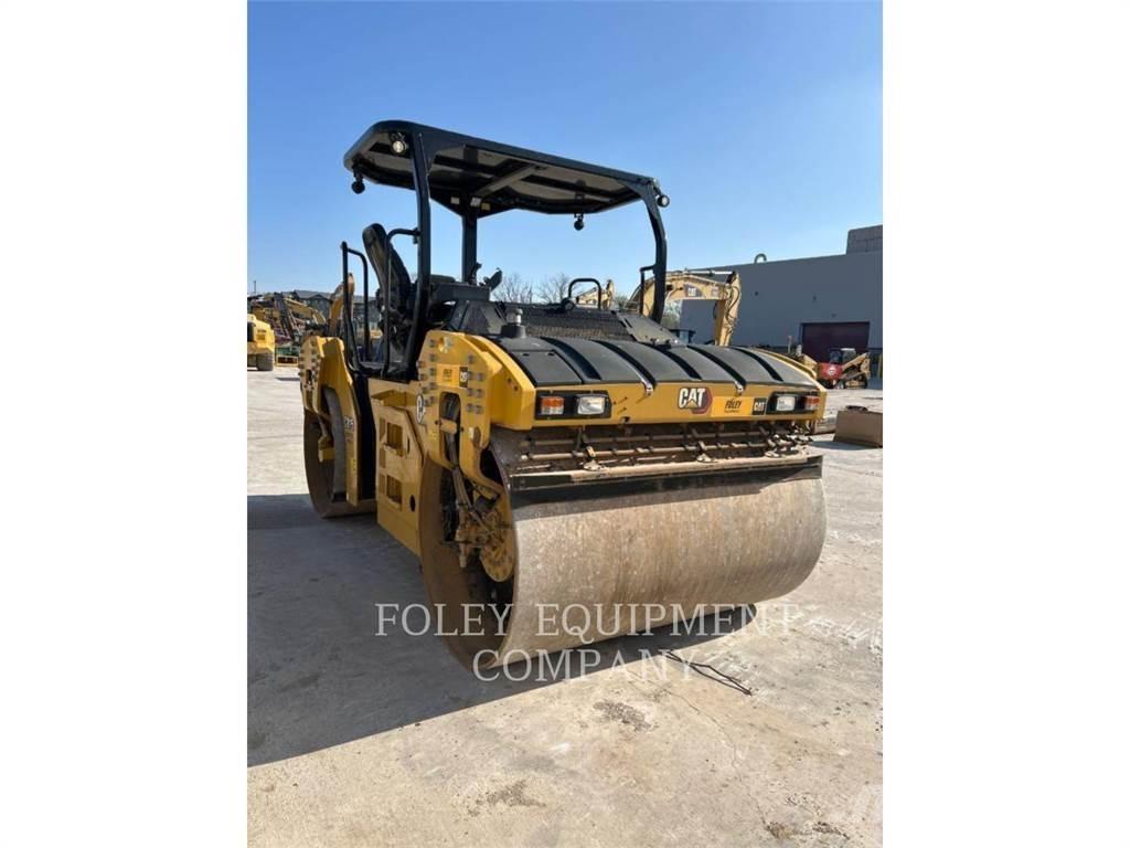 CAT CB15 Soil compactors