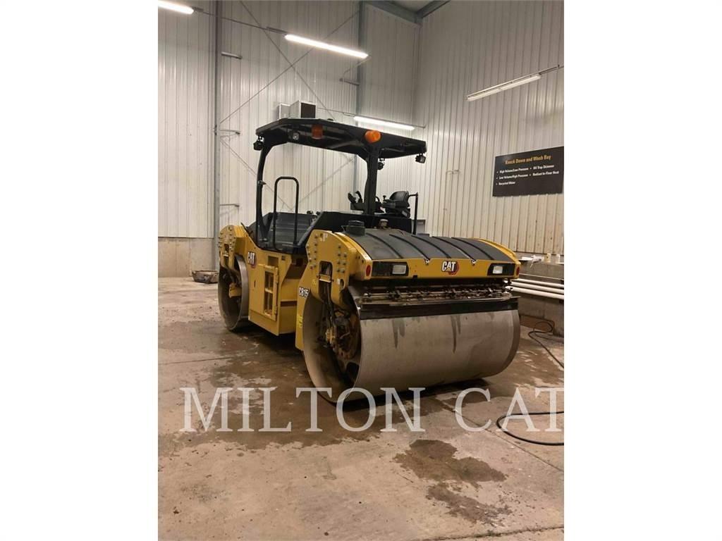 CAT CB15 Soil compactors