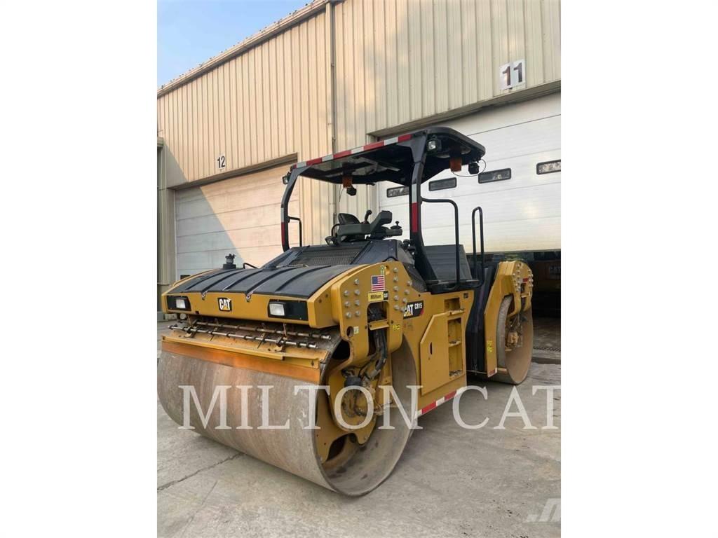 CAT CB15 Soil compactors