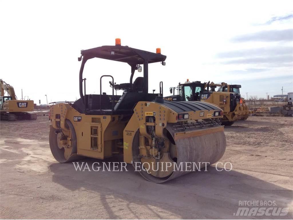 CAT CB16 Soil compactors