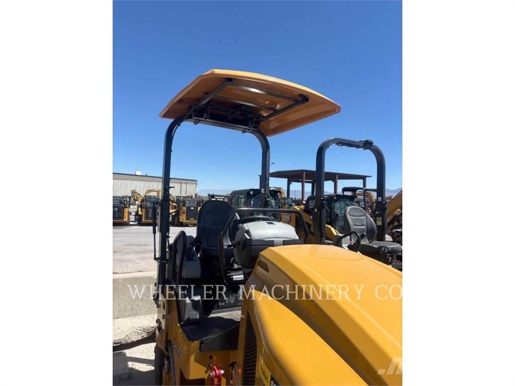 CAT CB2.5 Twin drum rollers