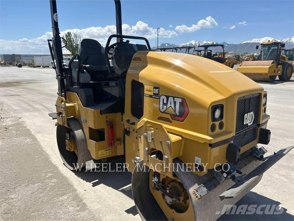 CAT CB2.7 Twin drum rollers
