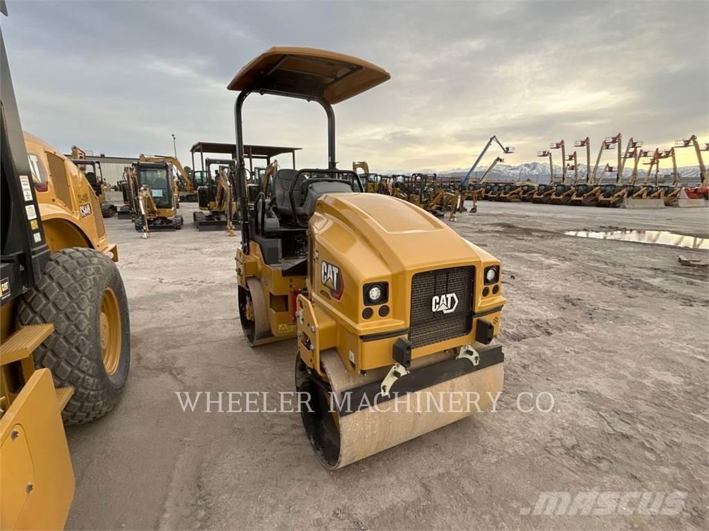 CAT CB2.7 GC Twin drum rollers