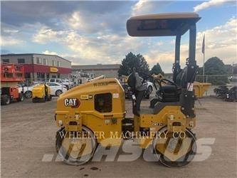 CAT CB2.7 GC Twin drum rollers