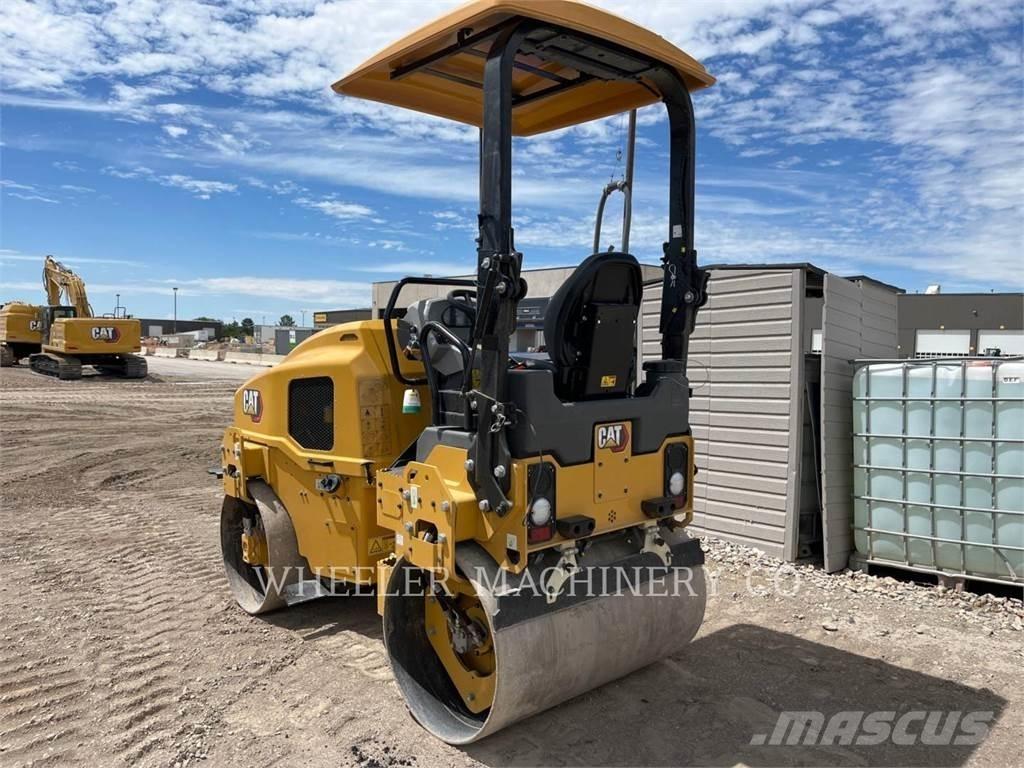 CAT CB2.7 GC Twin drum rollers