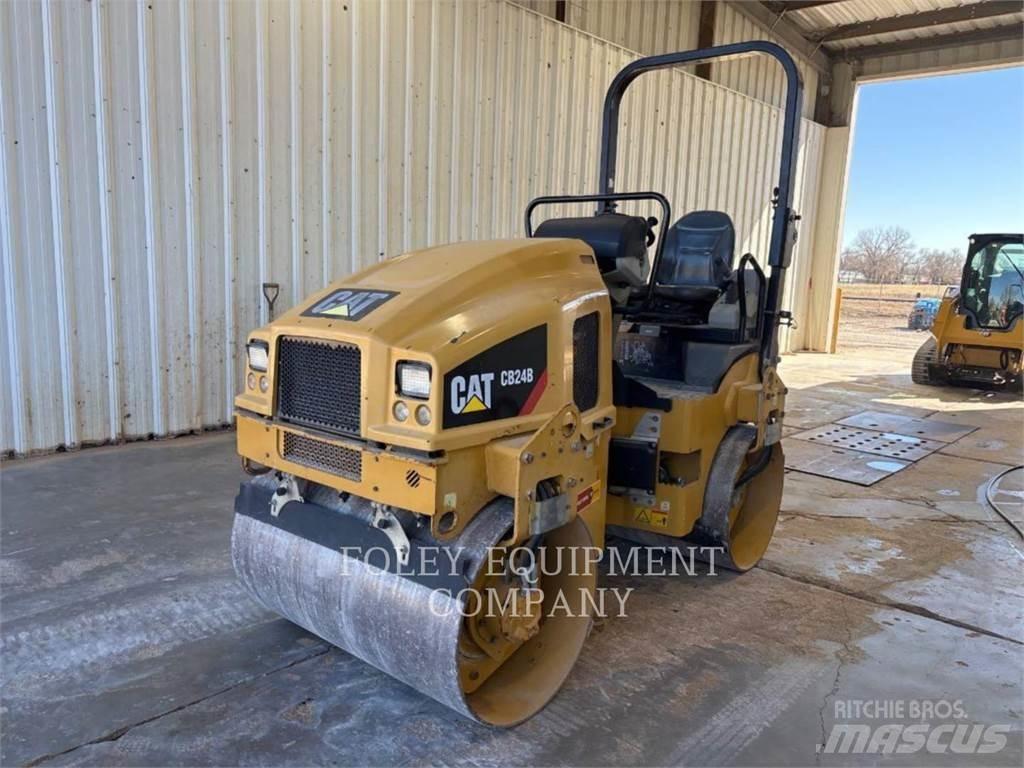 CAT CB24B Soil compactors