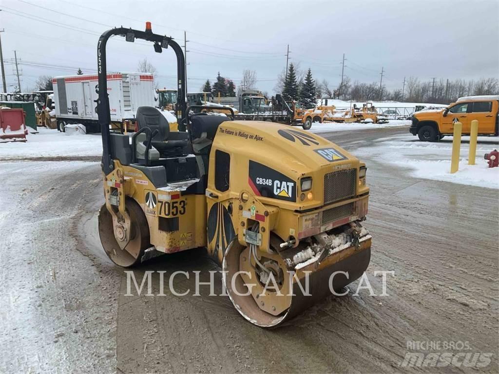 CAT CB34B Single drum rollers