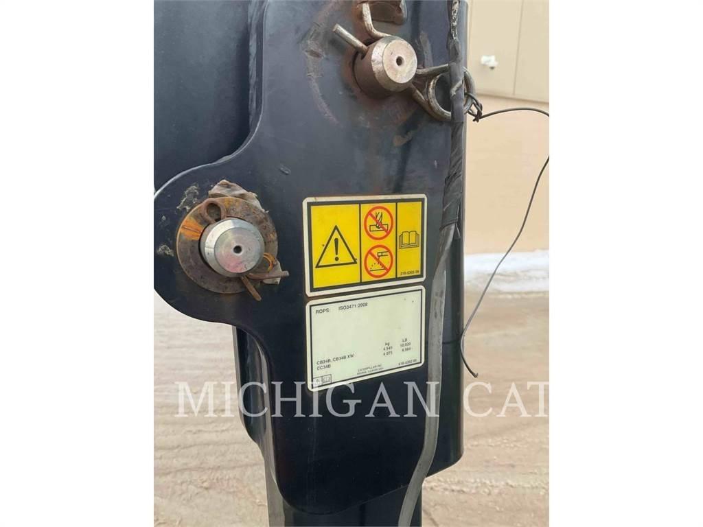 CAT CB34B Single drum rollers