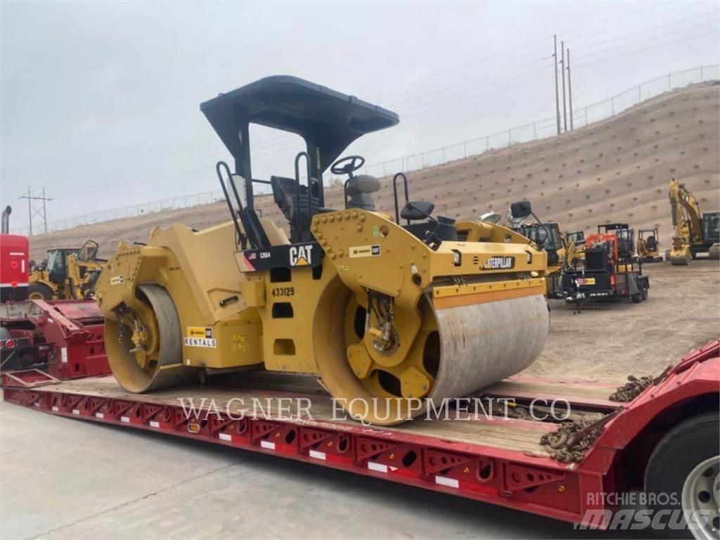 CAT CB64 Soil compactors